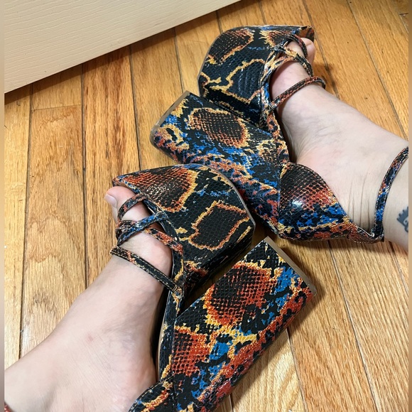 Jeffrey Campbell snakeskin platform heels - Picture 5 of 11